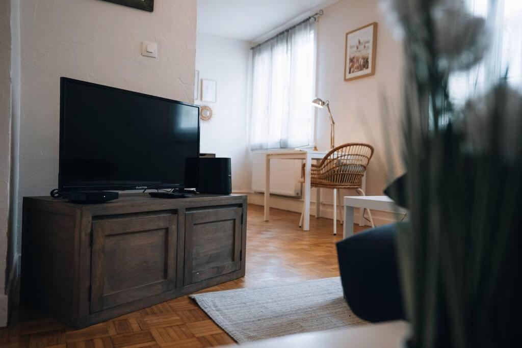 A Hauteur De Toits • Le Spacieux En Coeur De Ville Chateauroux Ngoại thất bức ảnh