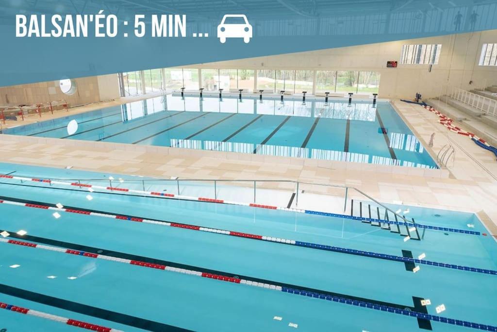 A Hauteur De Toits • Le Spacieux En Coeur De Ville Chateauroux Ngoại thất bức ảnh